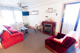 Filomena Suite Rental in Cape May - Bedroom Lodging